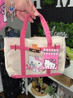 Hello Kitty Cream Canvas mini Tote with Pink Trim